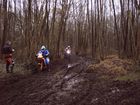 spelen in de modder