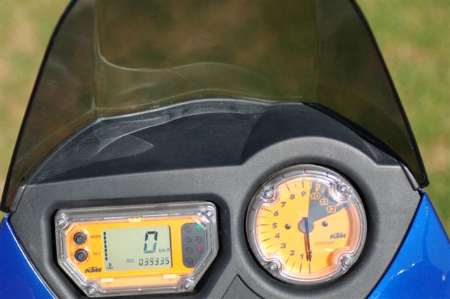 ktm2.JPG