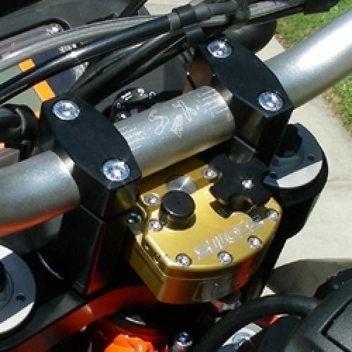 ktm950-se.jpg