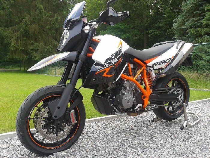 1382778599Nmoto3[1].jpg