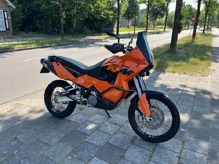 ktm1.jpg