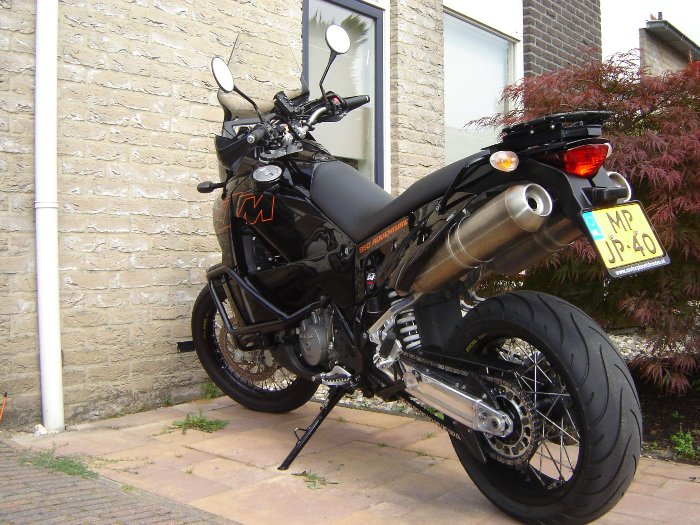 ktm.jpg