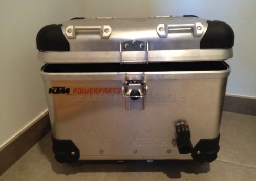topcase.jpg